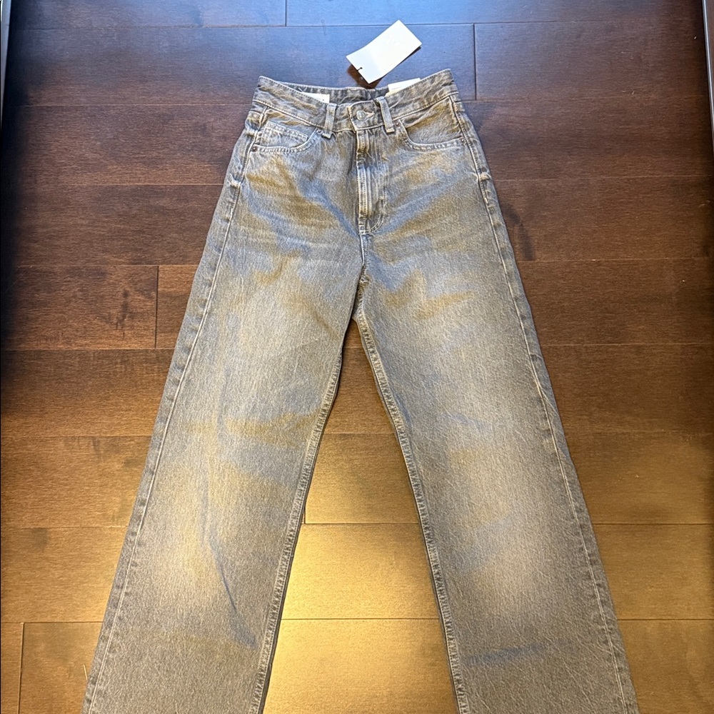 Zara Gray Straight-Leg Jeans, high rise full length